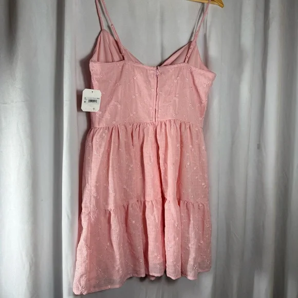 Alter’d State NWT Brittany Eyelet Tiered Mini Dress Sz L Pink - Picture 9 of 15
